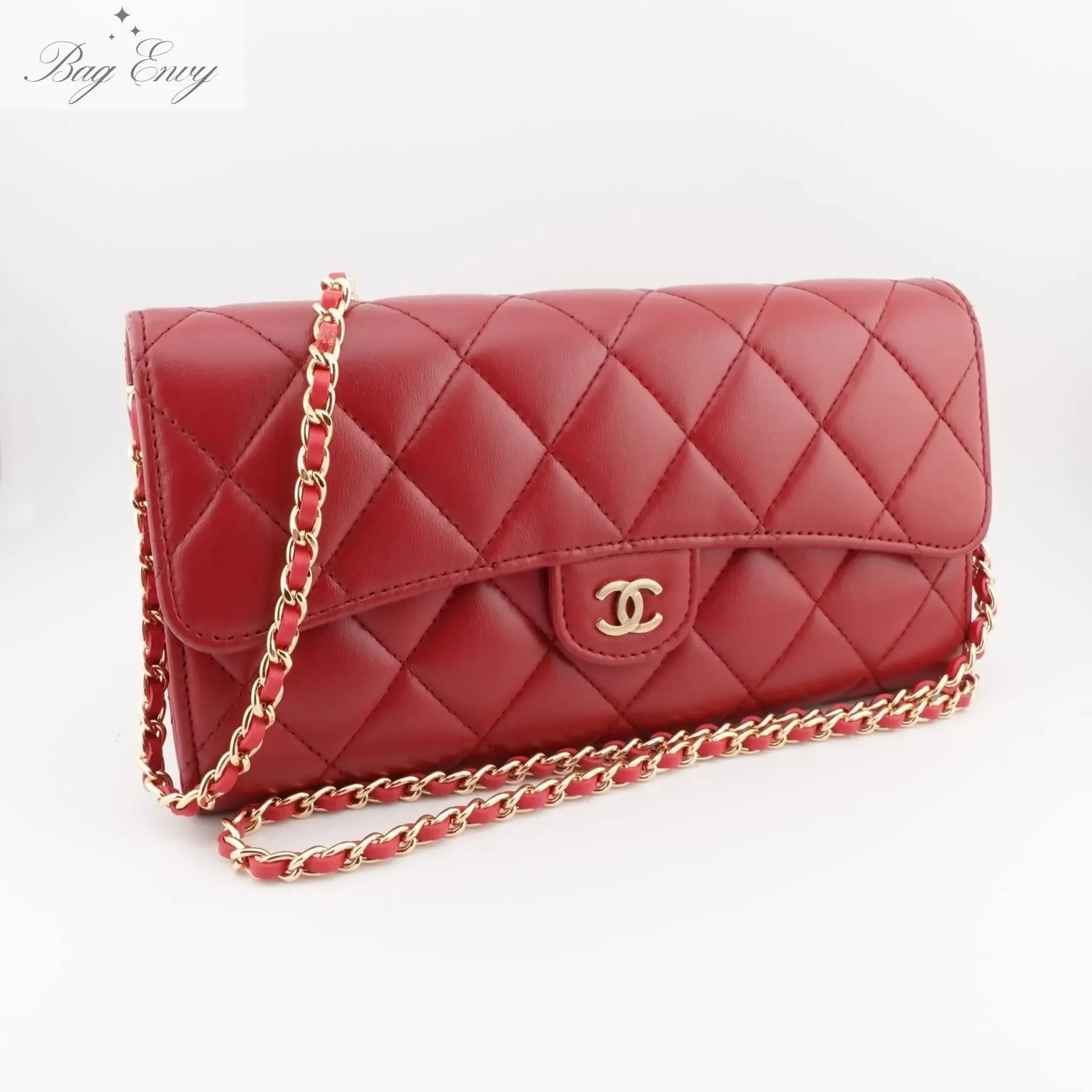 CHANEL Lambskin Classic Flap Gusseted Wallet on Chain