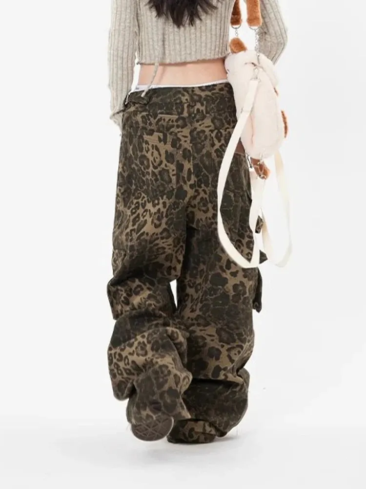 HEYFANCYSTYLE Leopard Cargo Pants