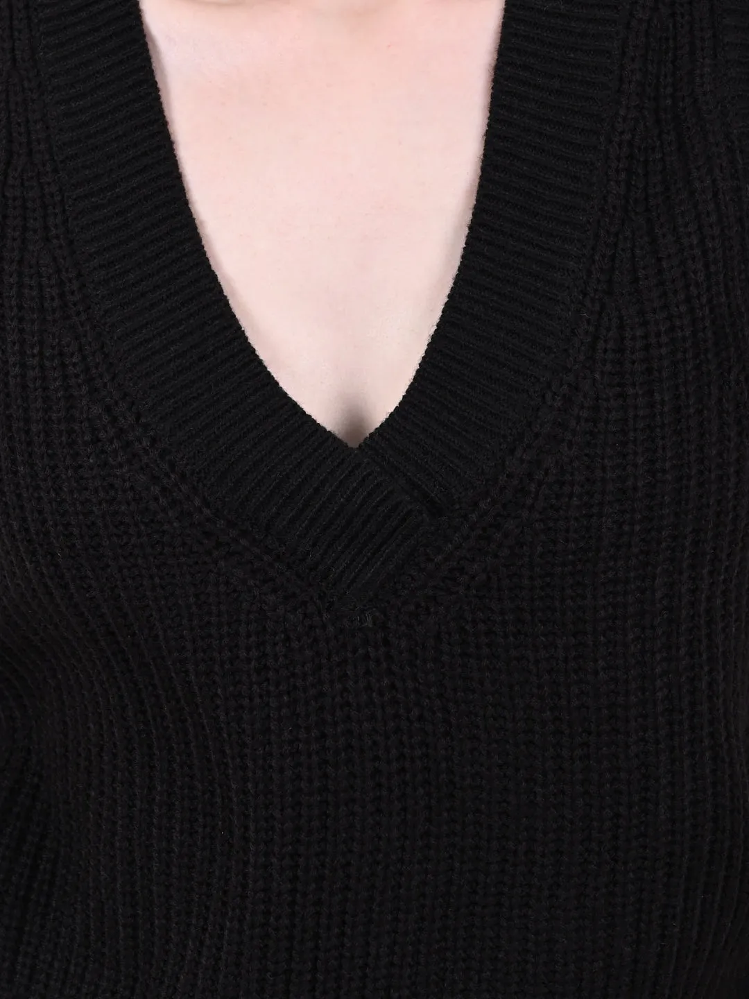 Women Black Cable Knit Vest